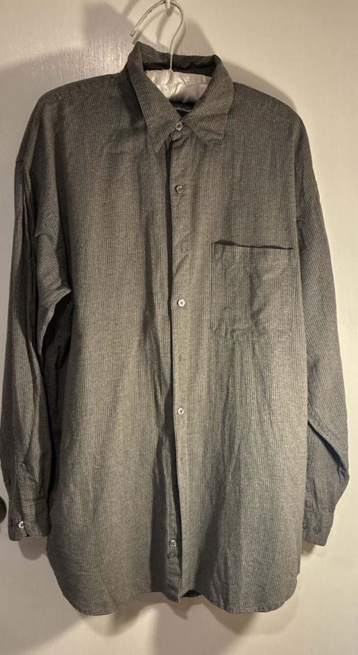 Perry Ellis Men's Gray Striped Long-Sleeve Button-Front Shirt